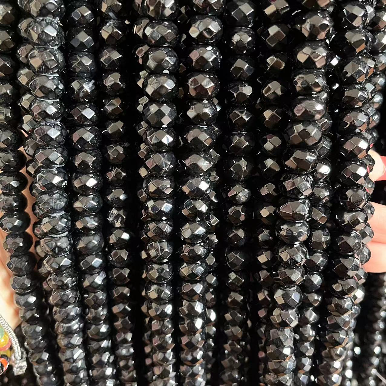 8*12 Natural Black Agate Donuts Faceted DIY Beads 15" Strands