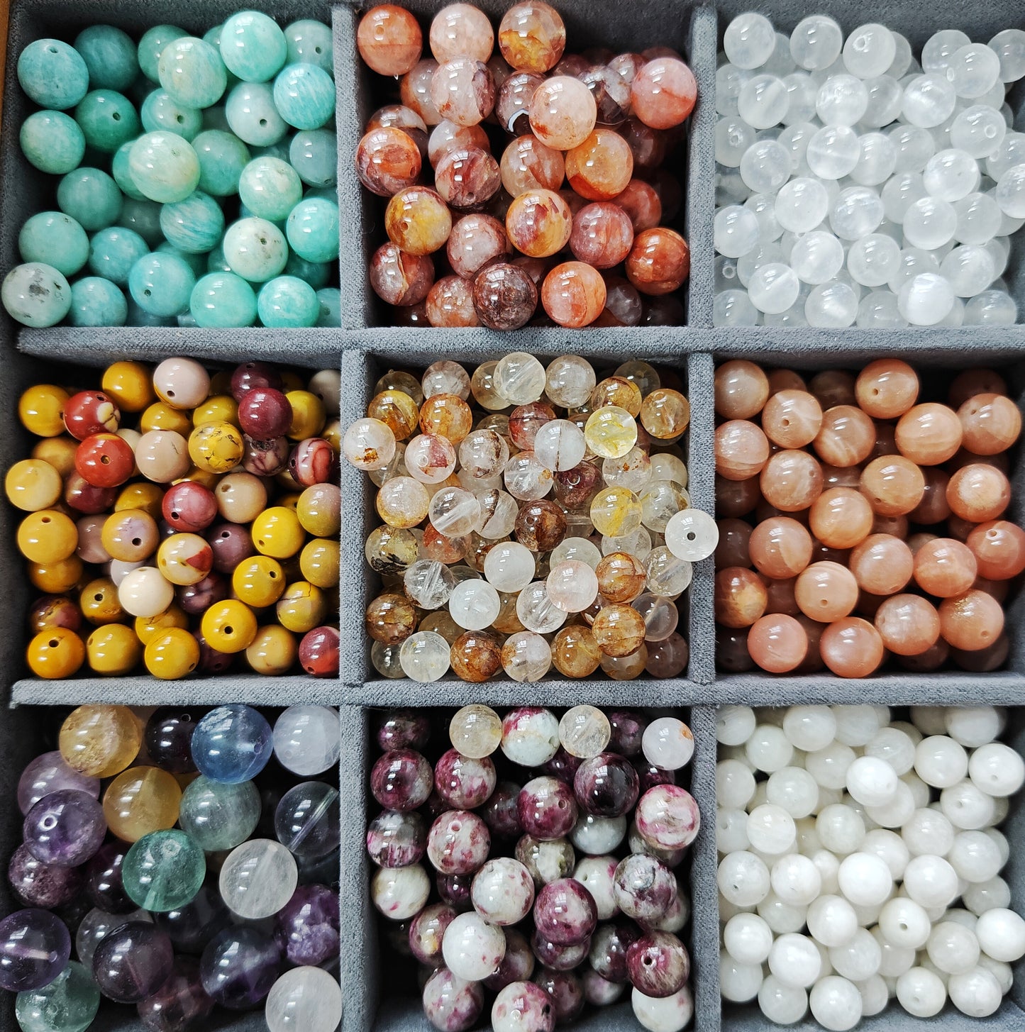 1 bowl=6 spoon】Crystal Beads DIY Bag 【Every order will go with the free needle(Random pick),string(Random pick)】【Every 5 bowl go with one free woodenboard(Random pick)】-Melo